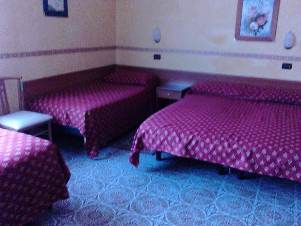 Motel Forum Polla Δωμάτιο φωτογραφία